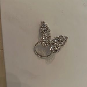 Butterfly ring